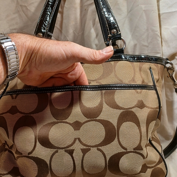 Coach Laura tote - Picture 8 of 12